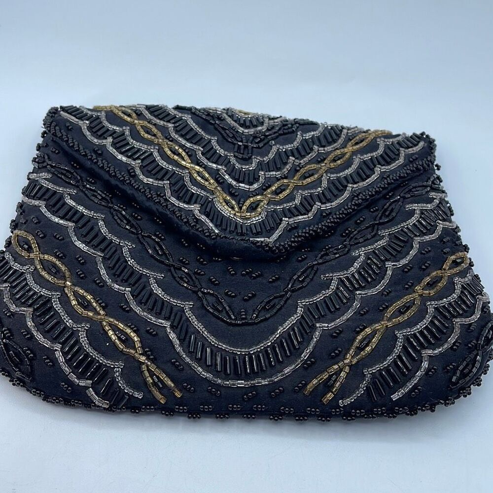Vintage Y2K satin beaded black clutch. Snap front